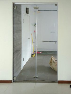 BiFold Glass Door With Clear Tempered Glass